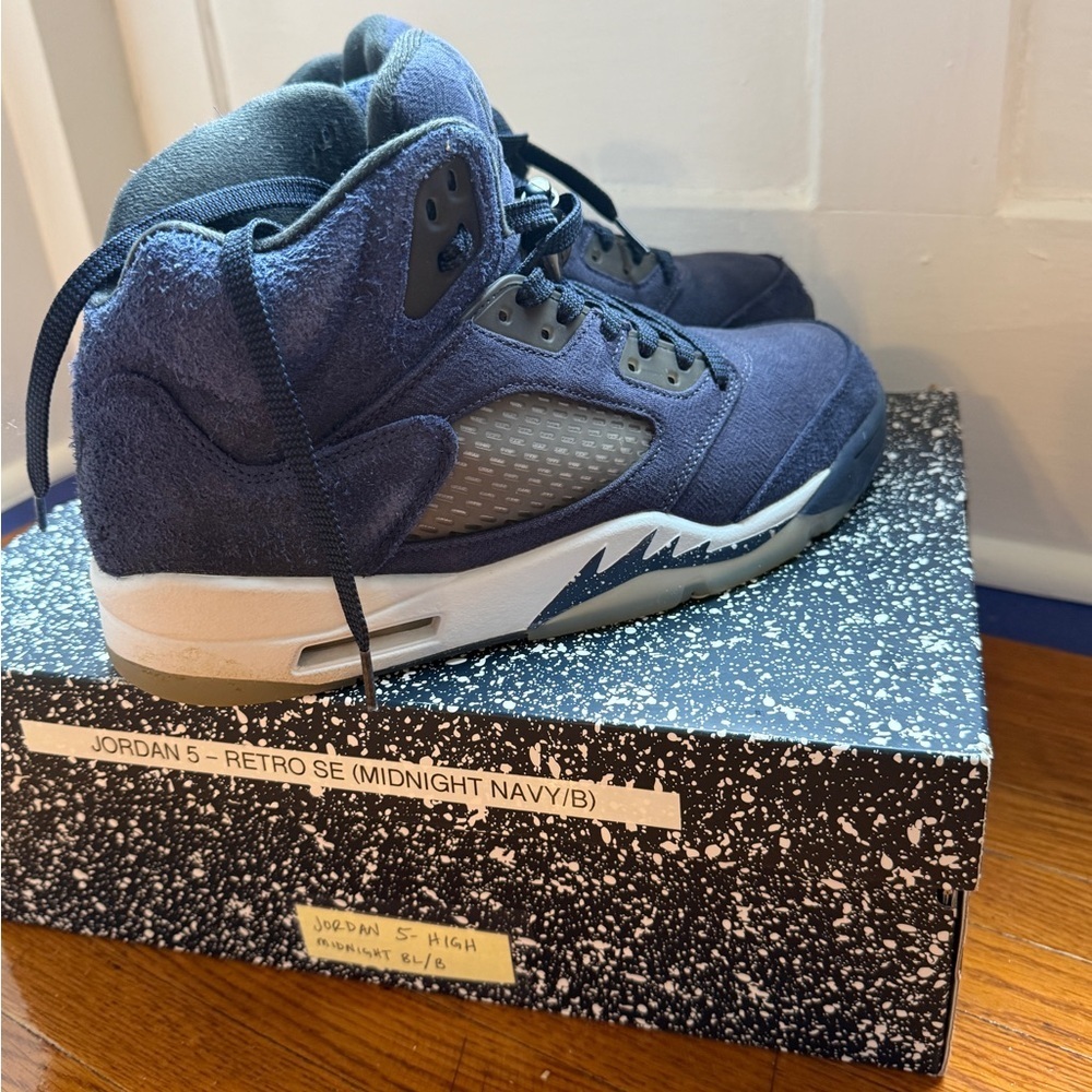 FD6812-400 Nike Air Jordan 5 Retro SE Midnight Navy Blue Georgetown Grey (Men's) - Picture 11 of 12